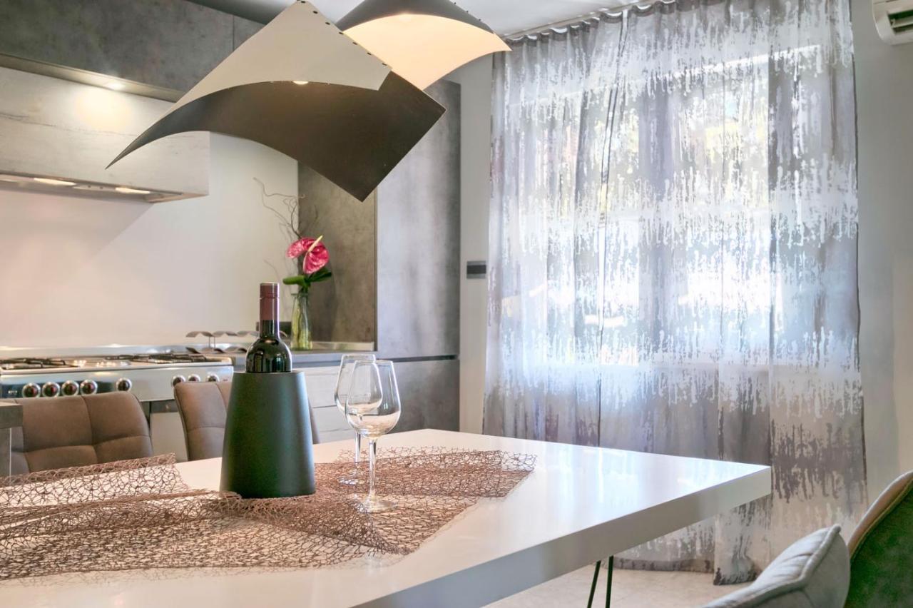 Modern Oasis Apartment 普拉 外观 照片