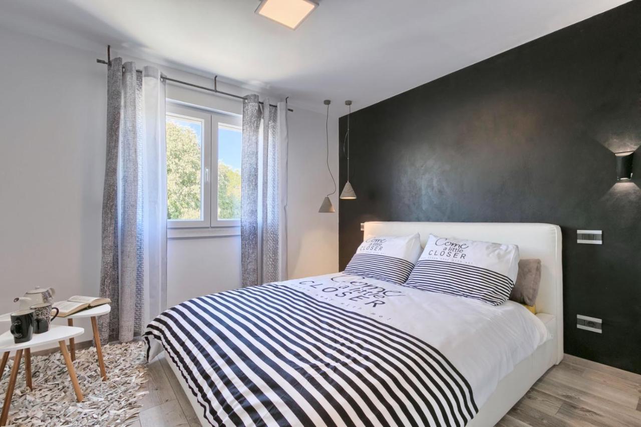 Modern Oasis Apartment 普拉 外观 照片